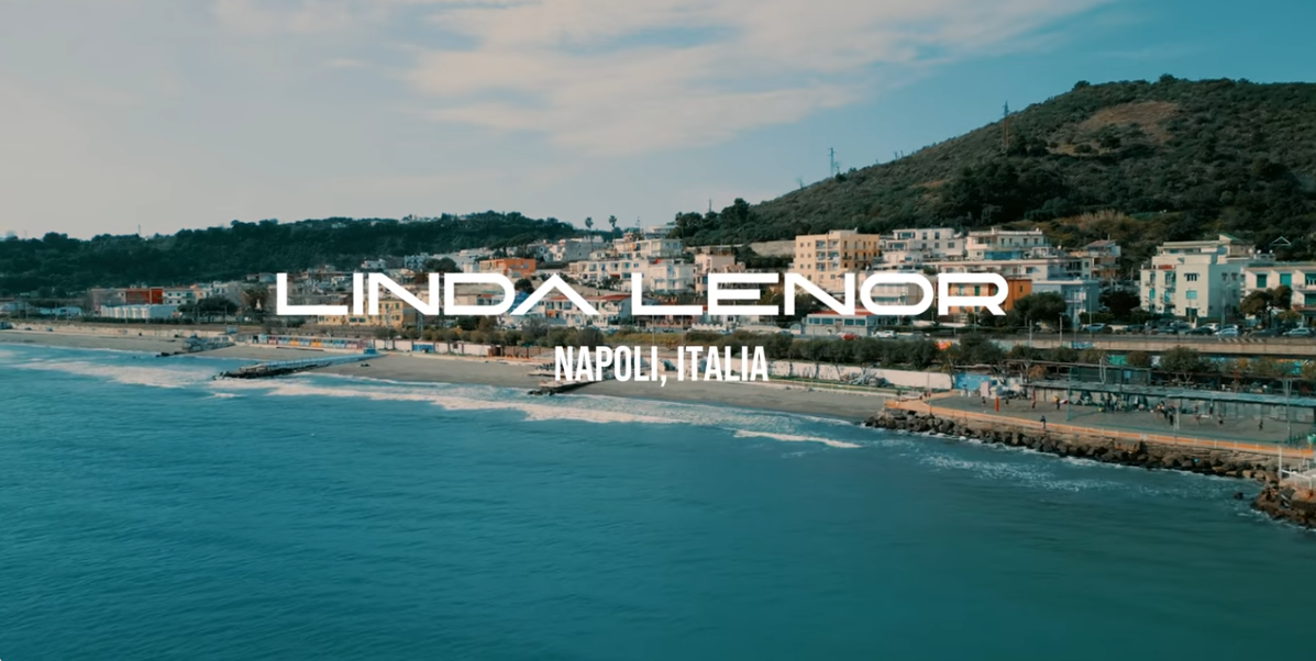 LINDA LENOR - NÁPOLES ITALIA 🇮🇹 ( Melodic Techno & Progressive House Mix )